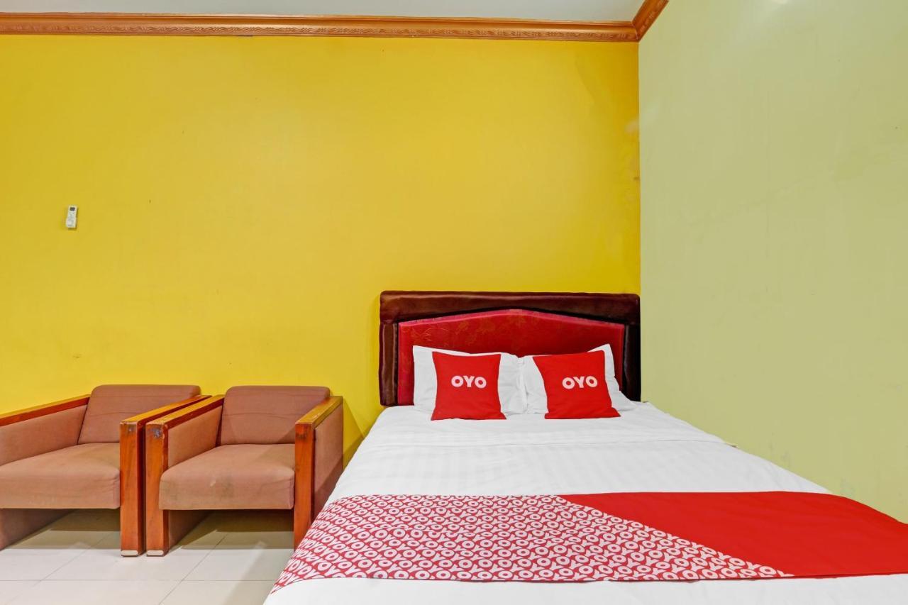Oyo 90796 Hotel Mulya Indah Tambakmulya Zewnętrze zdjęcie