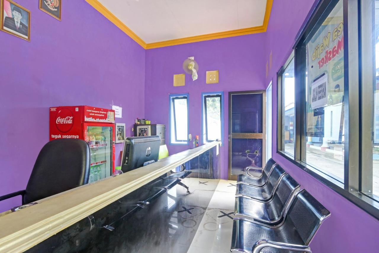 Oyo 90796 Hotel Mulya Indah Tambakmulya Zewnętrze zdjęcie